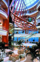 /album/galeria-de-fotos-vision-of-the-seas/a0067-rci-vision-centrum-jpg/